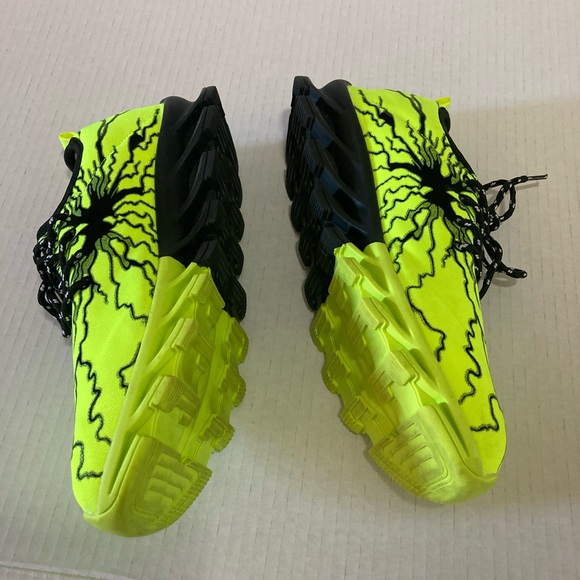 UMYOGO Lighting Sneakers Sz 39 (runs smaller) - Picture 11 of 13